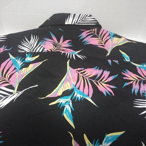 Original Use Floral Print Button Up Shirt - Picture 3 of 6